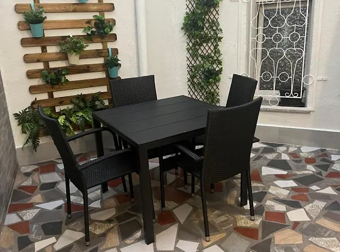 M & A Turisticos Апартаменти