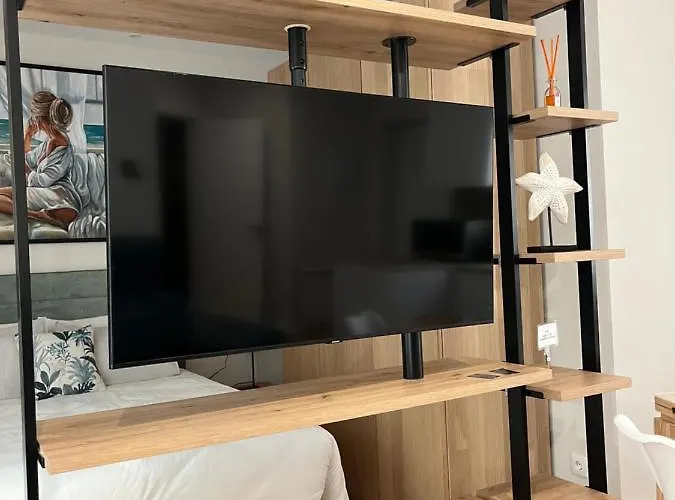 Апартаменти M & A Turisticos *